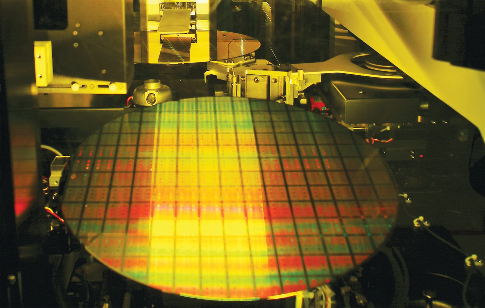 Cadence và TSMC: Bước tiến lớn với chứng nhận công cụ A14, tăng tốc thiết kế chip AI thế hệ mới