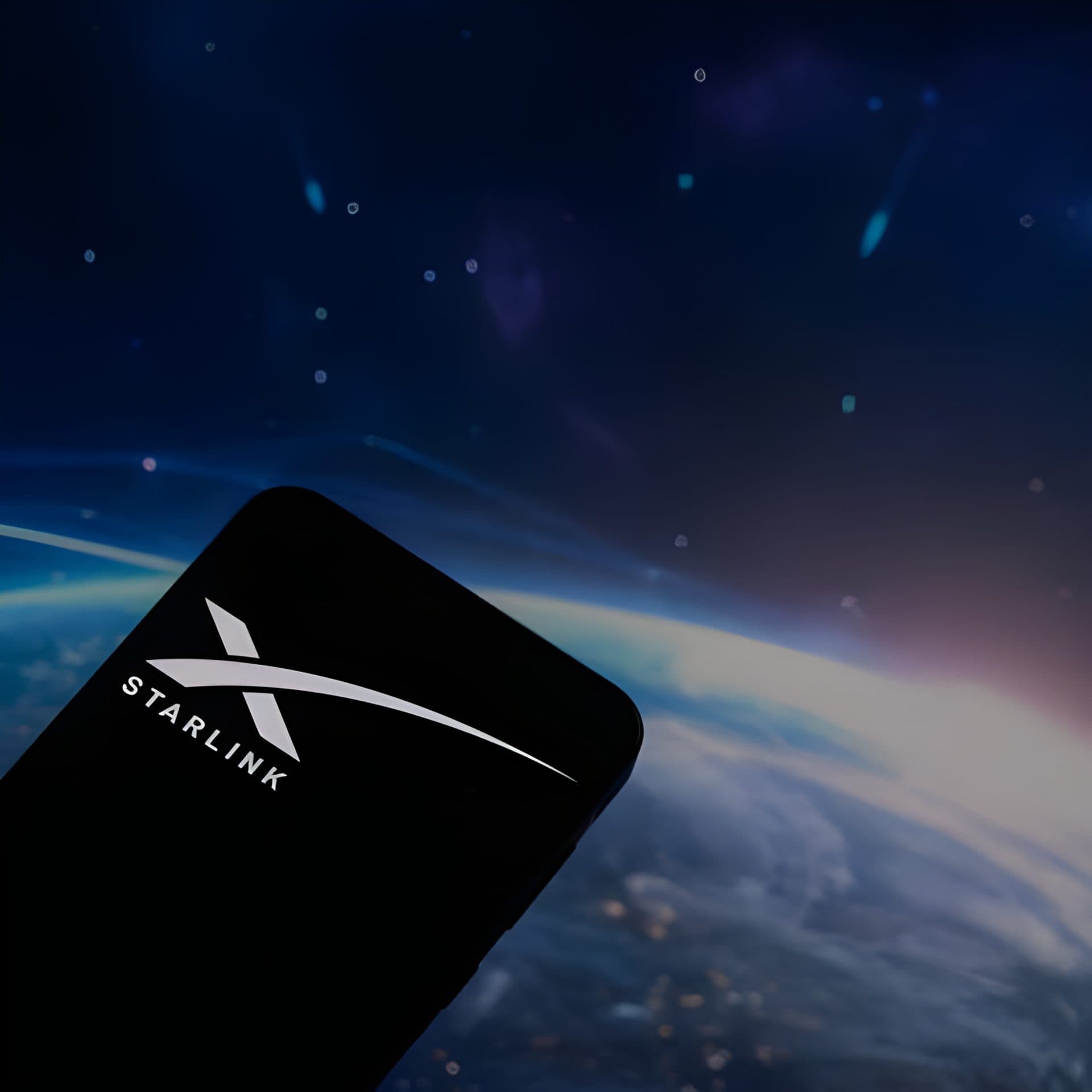 SpaceX và Cuộc Chiến Dành Tần Số C-Band: Thách Thức Mới Cho AT&T, Verizon và T-Mobile