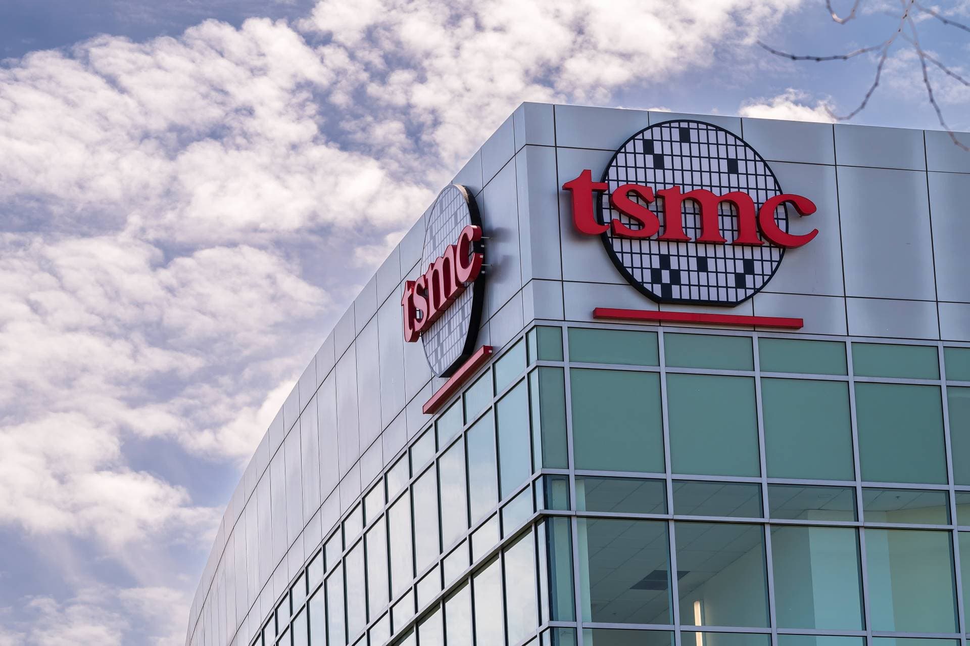 TSMC và chiến lược vượt qua khủng hoảng chip Apple: Định hướng sản xuất sang AI