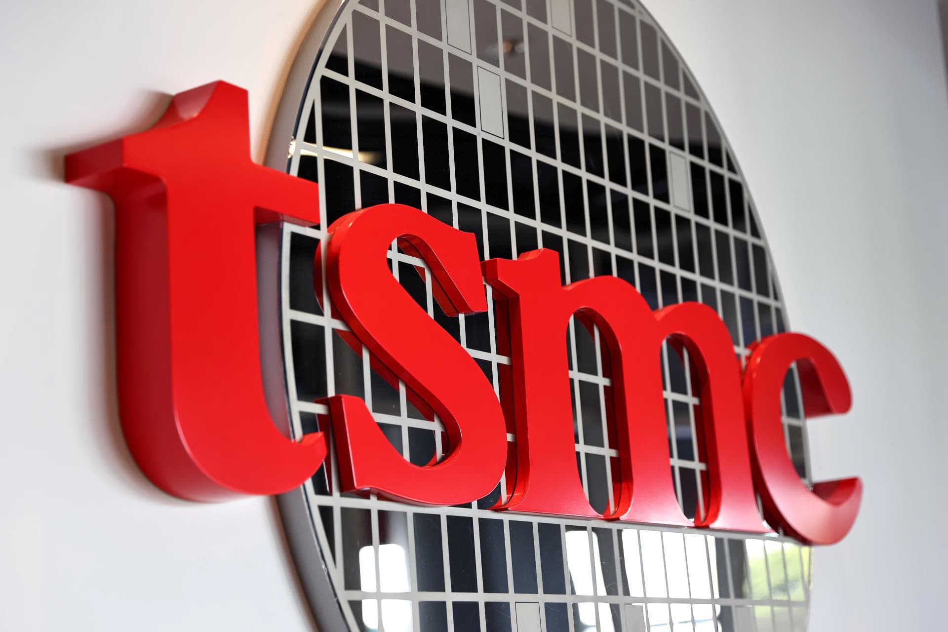 TSMC bắt đầu sản xuất thử nghiệm chip 1.4nm, đặt mục tiêu thương mại hóa vào năm 2028