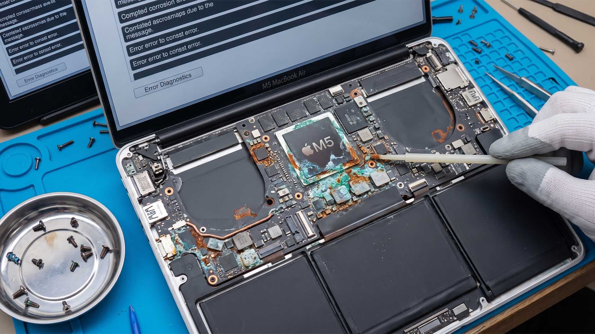 MacBook Air M5 bị cáo buộc hỏng do nước: Người dùng phản bác, Apple nói gì?