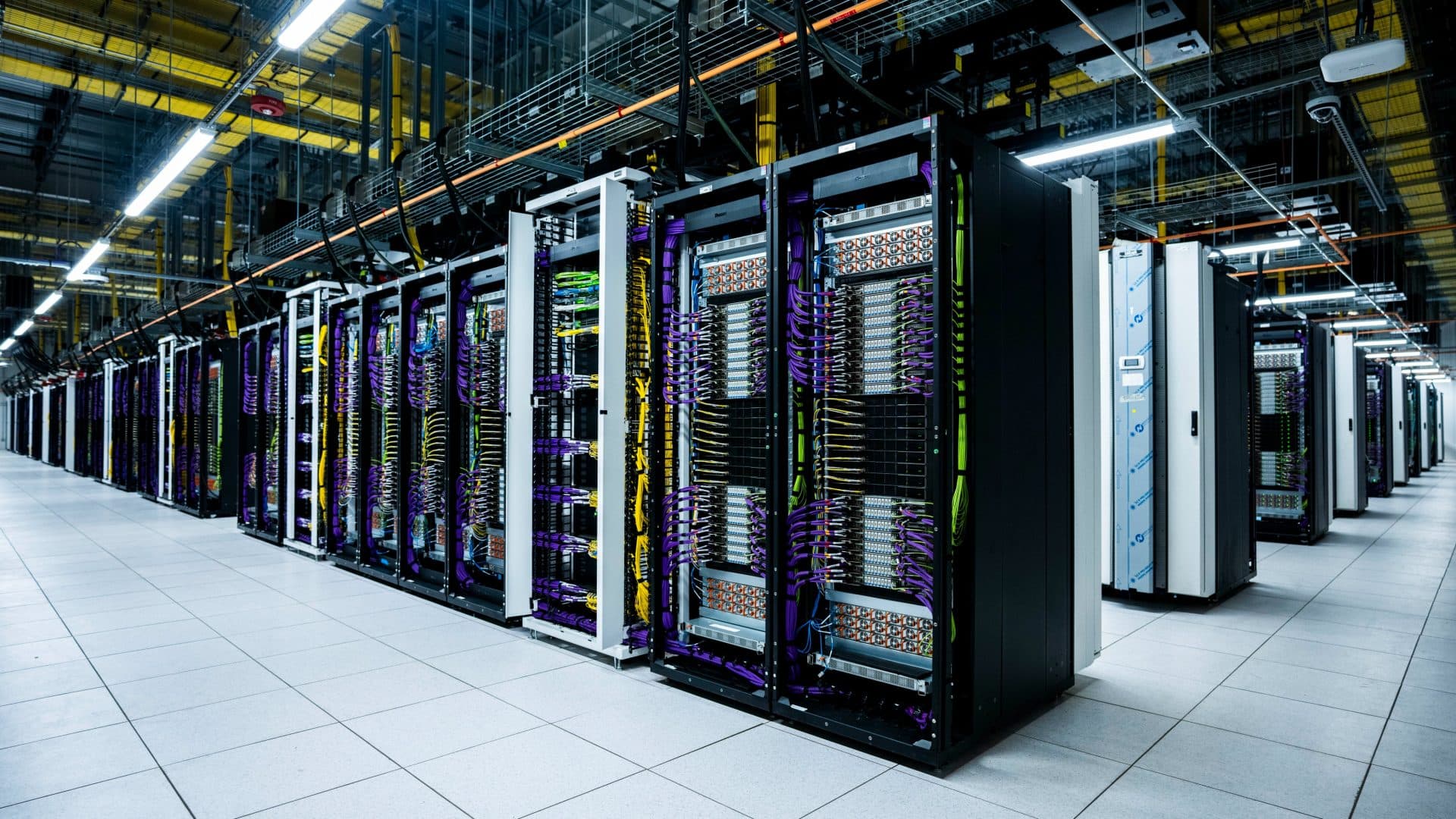 SpaceX và chiến lược thuê GPU Colossus: Tương lai nào cho Grok AI?