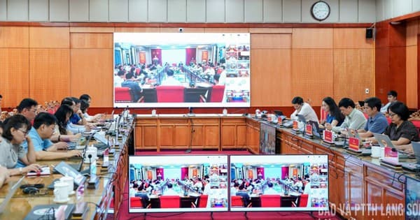 Cải cách dịch vụ công: Hướng tới sự gần gũi và hiệu quả