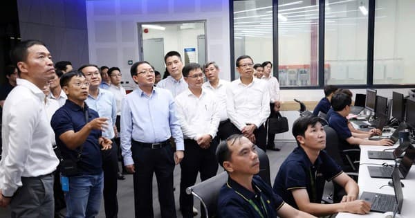 Doanh Nghiệp Việt: Tiên Phong Làm Chủ AI và UAV Chiến Lược